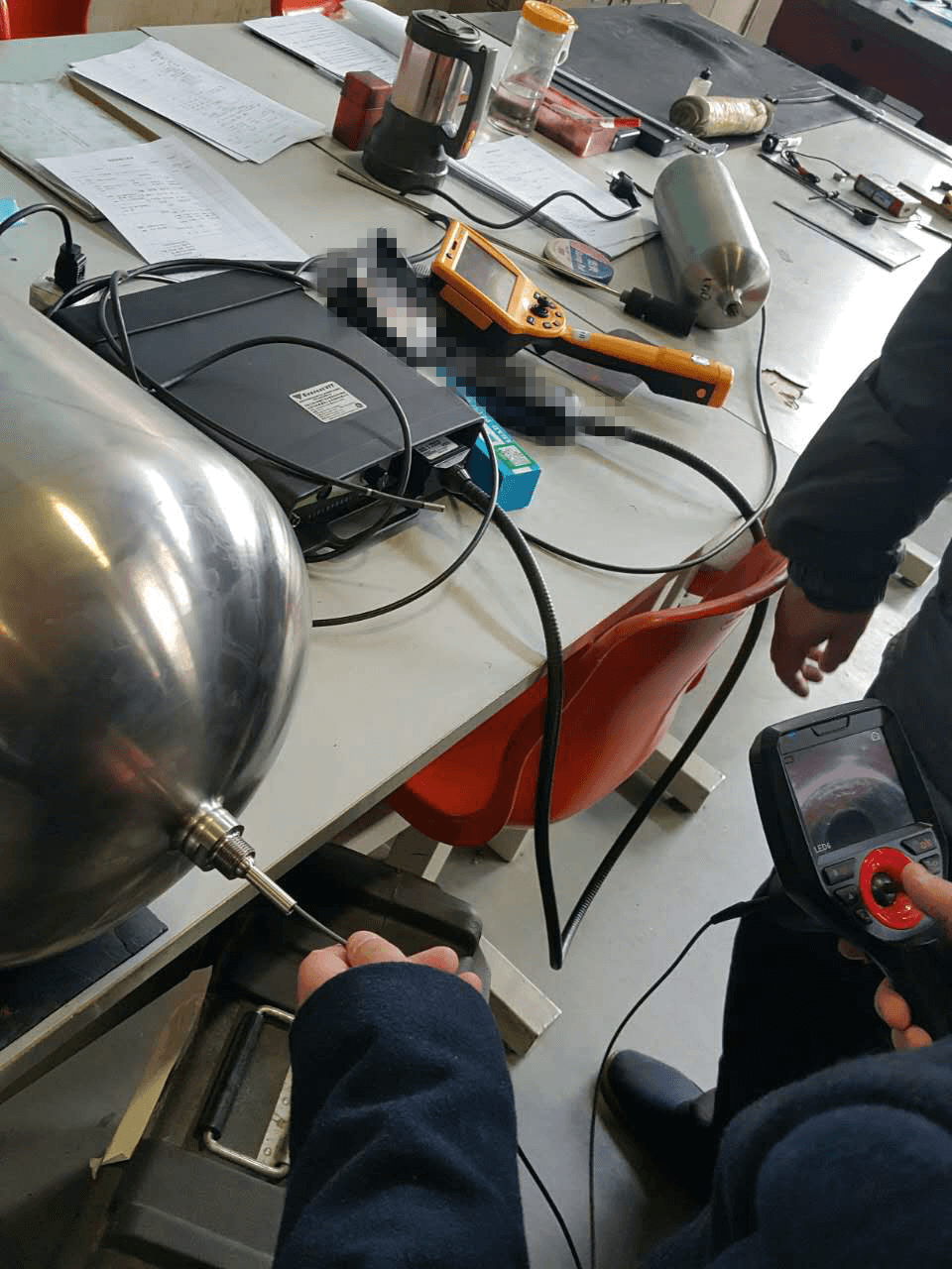 古安泰工業(yè)內(nèi)窺鏡應(yīng)用于工業(yè)容器、氣瓶、壓力容器的應(yīng)用